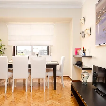 Big Families & Groups Bonjardim Views 5 Bedrooms 3 Bathrooms Appartement Porto