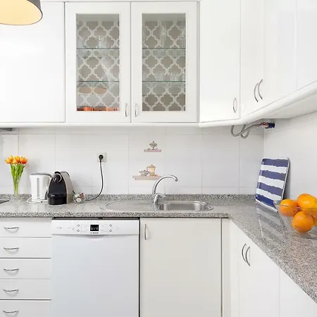 Big Families & Groups Bonjardim Views 5 Bedrooms 3 Bathrooms Lägenhet *