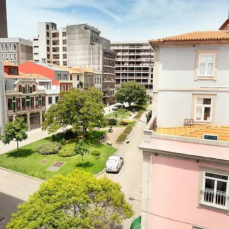 Apartment Big Families & Groups Bonjardim Views 5 Bedrooms 3 Bathrooms *