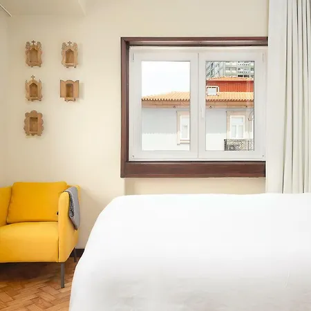 Big Families & Groups Bonjardim Views 5 Bedrooms 3 Bathrooms Oporto