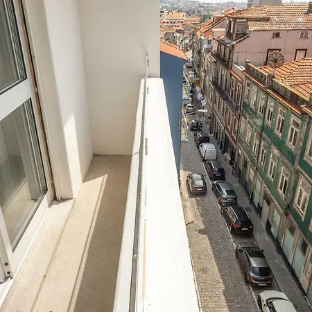 Apartment Big Families & Groups Bonjardim Views 5 Bedrooms 3 Bathrooms *