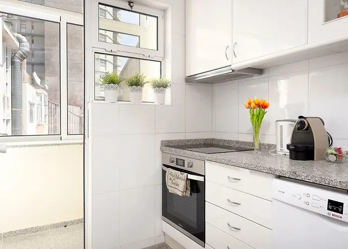 Big Families & Groups Bonjardim Views 5 Bedrooms 3 Bathrooms * Porto