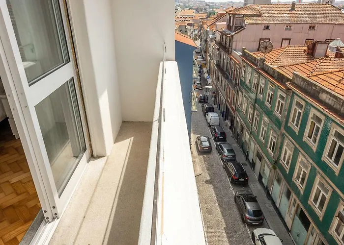 Apartment Big Families & Groups Bonjardim Views 5 Bedrooms 3 Bathrooms *